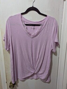 EVRI Soft Plus Size OX Lilac V-Neck Short Sleeve Tee with Front Twist